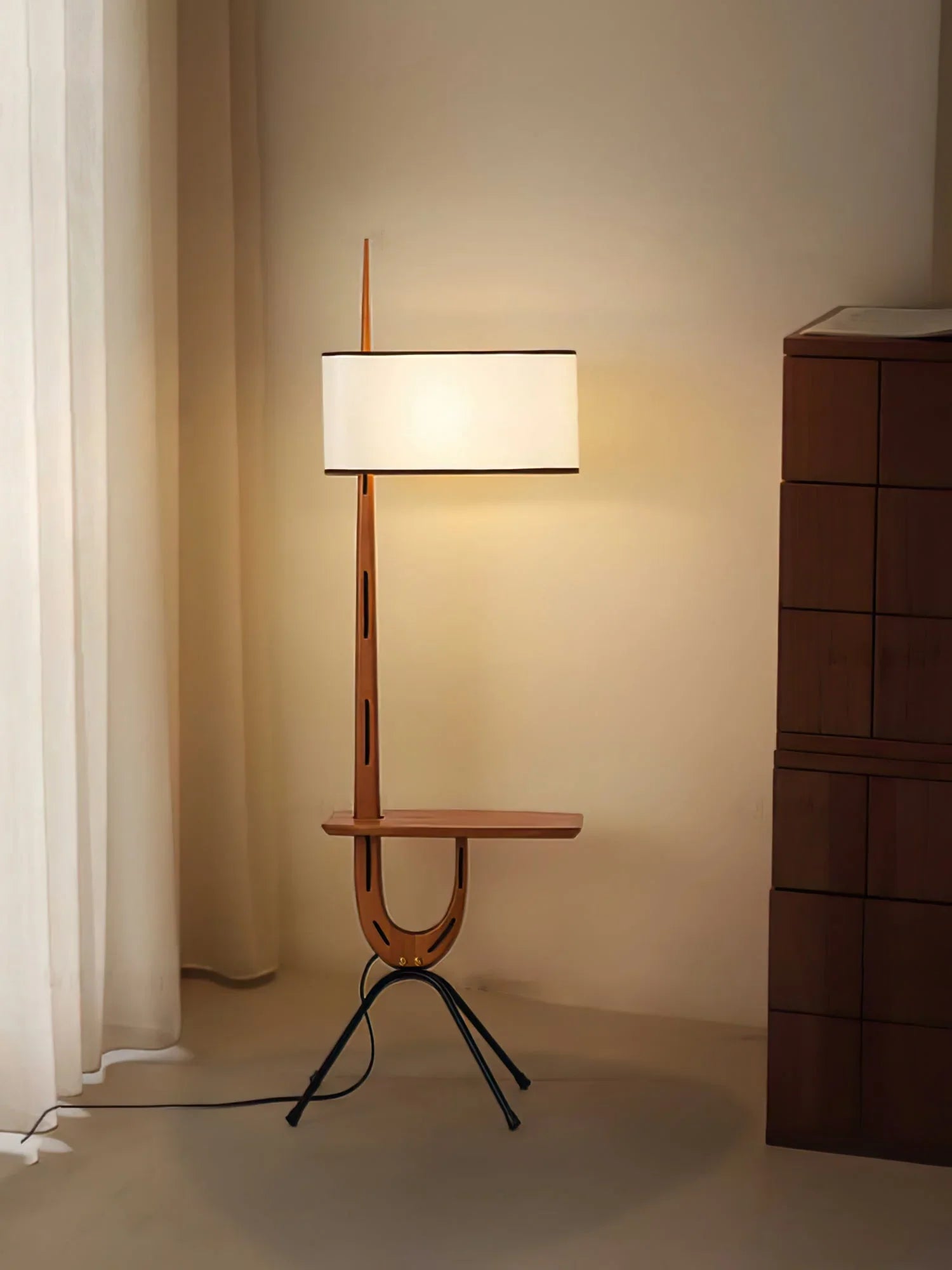 Rispal Giraffe Floor Lamp - YhLamps