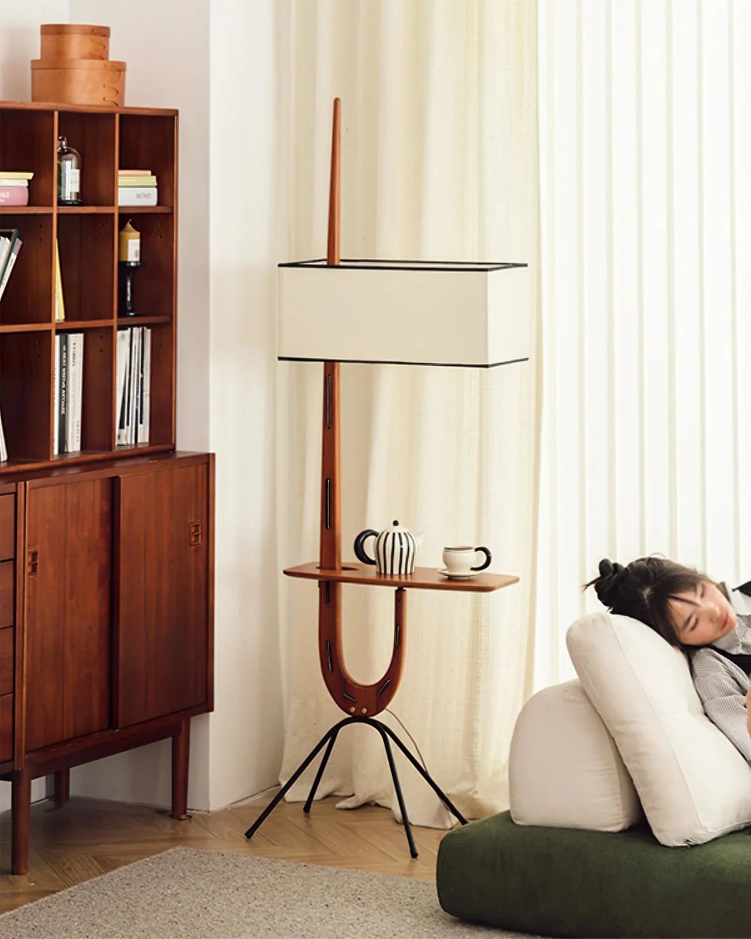Rispal Giraffe Floor Lamp - YhLamps