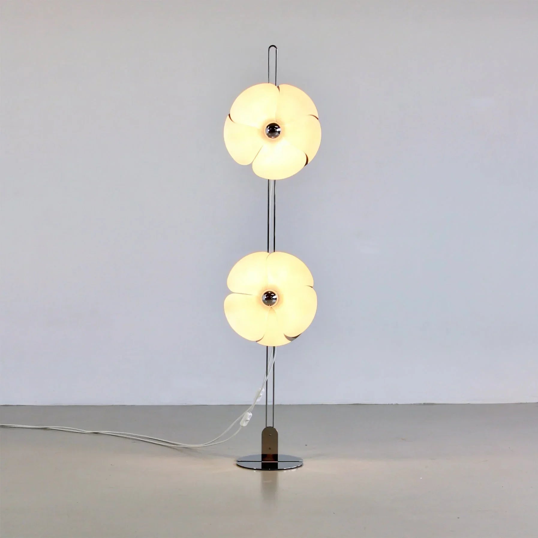 Flower Silver Floor Lamp - YhLamps