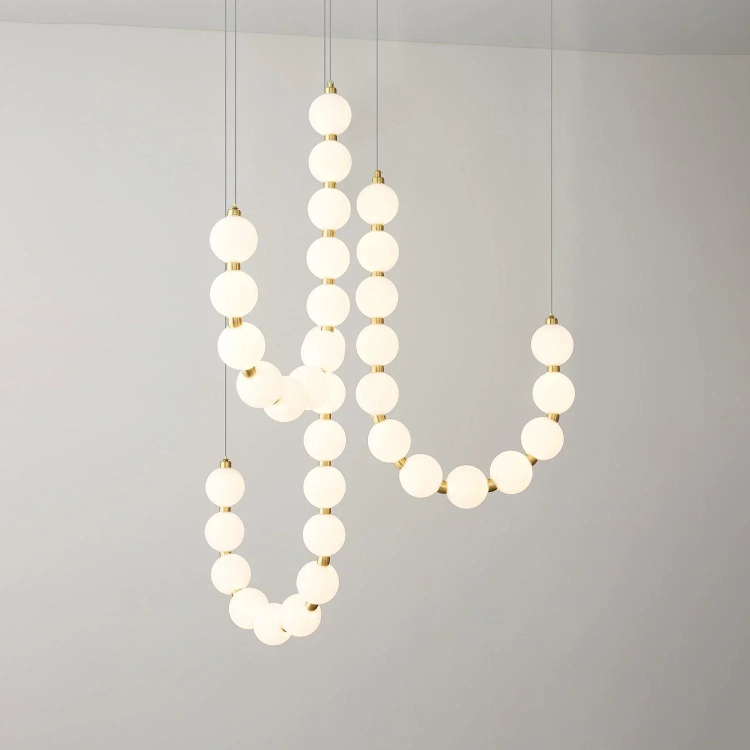 Acrylic Pearl Necklace Chandelier - YhLamps