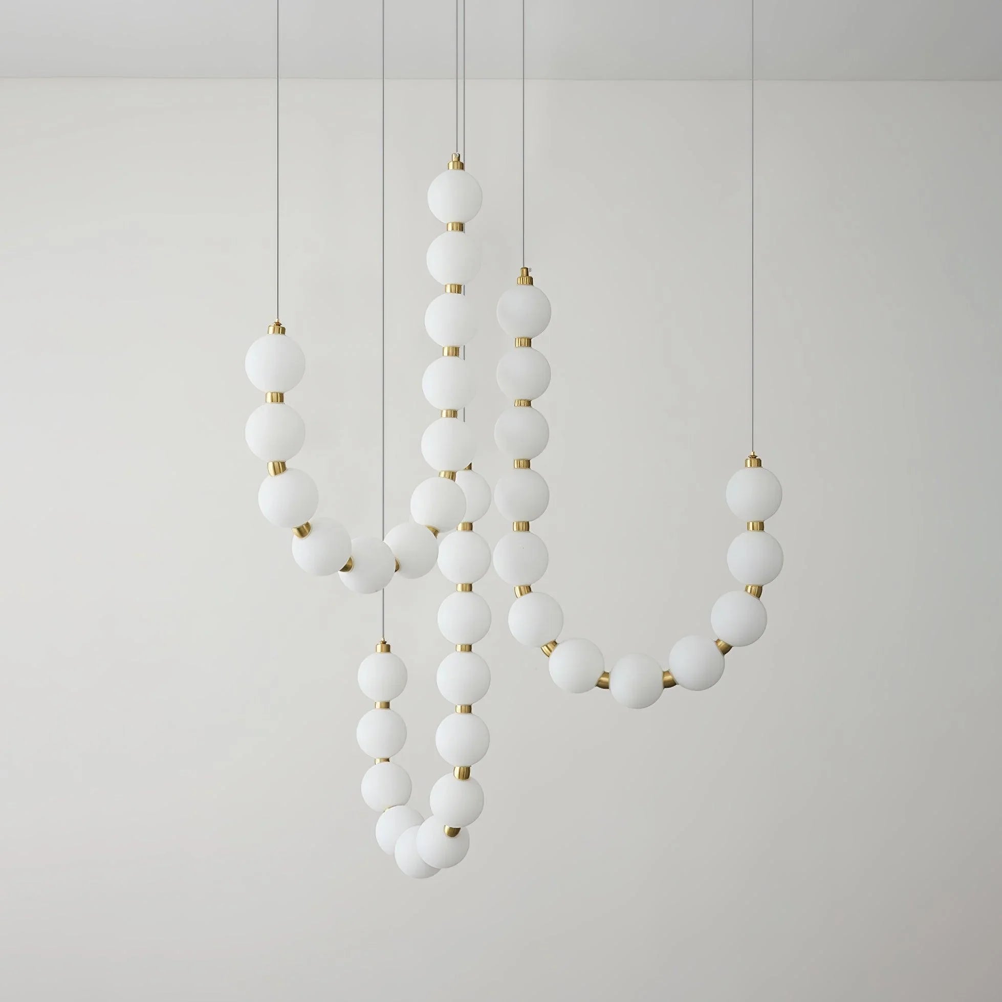 Acrylic Pearl Necklace Chandelier - YhLamps