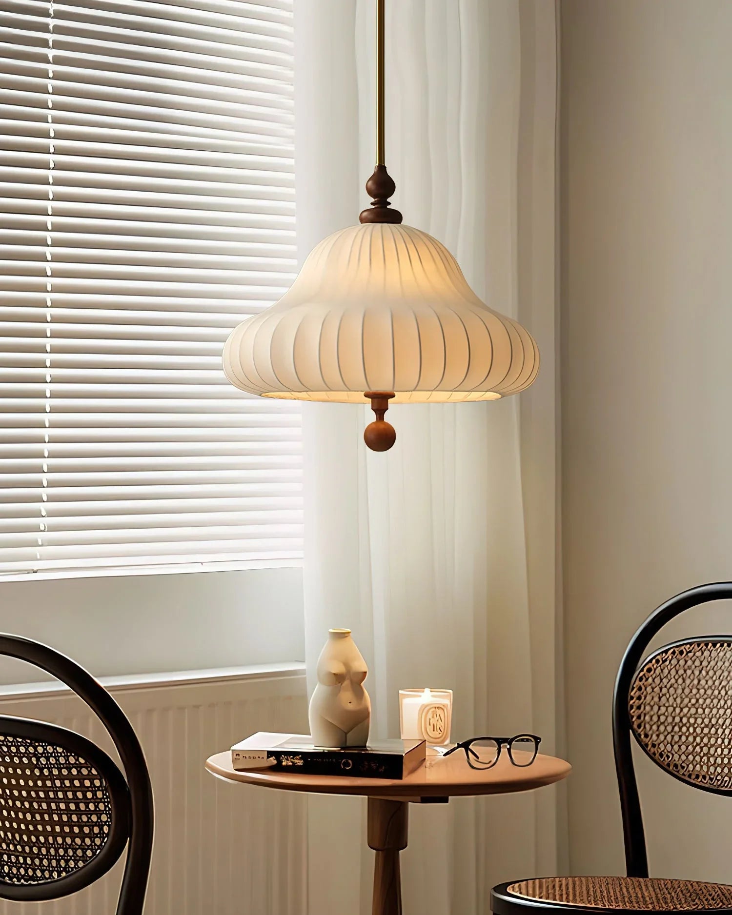 Isabella Bloom Pendant Light - YhLamps