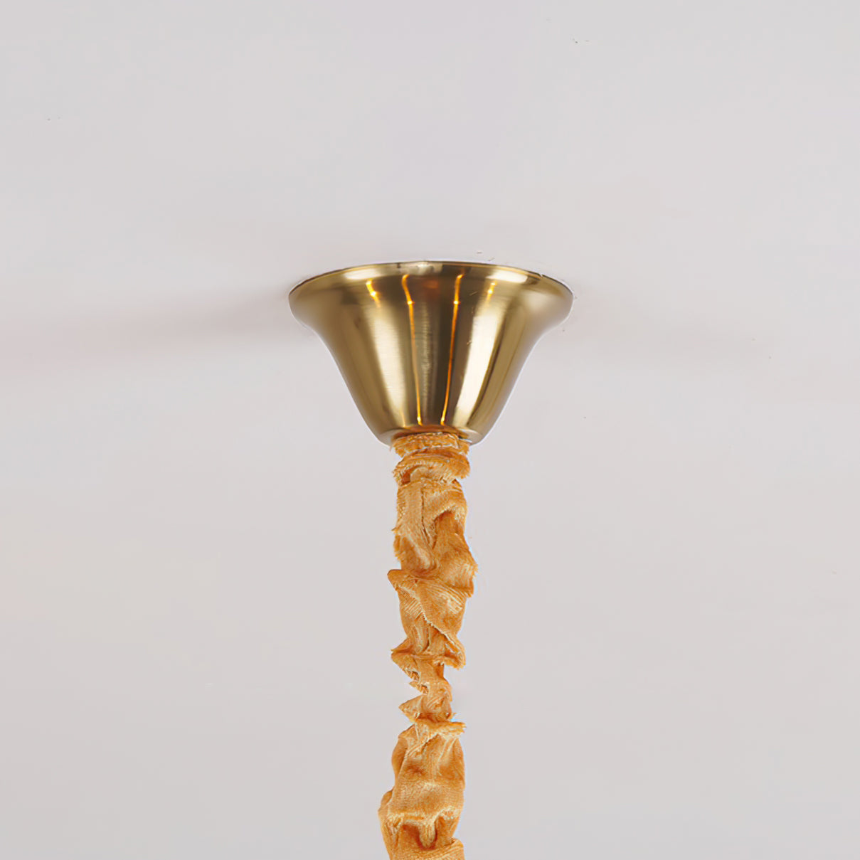 Plumette Chandelier - YhLamps