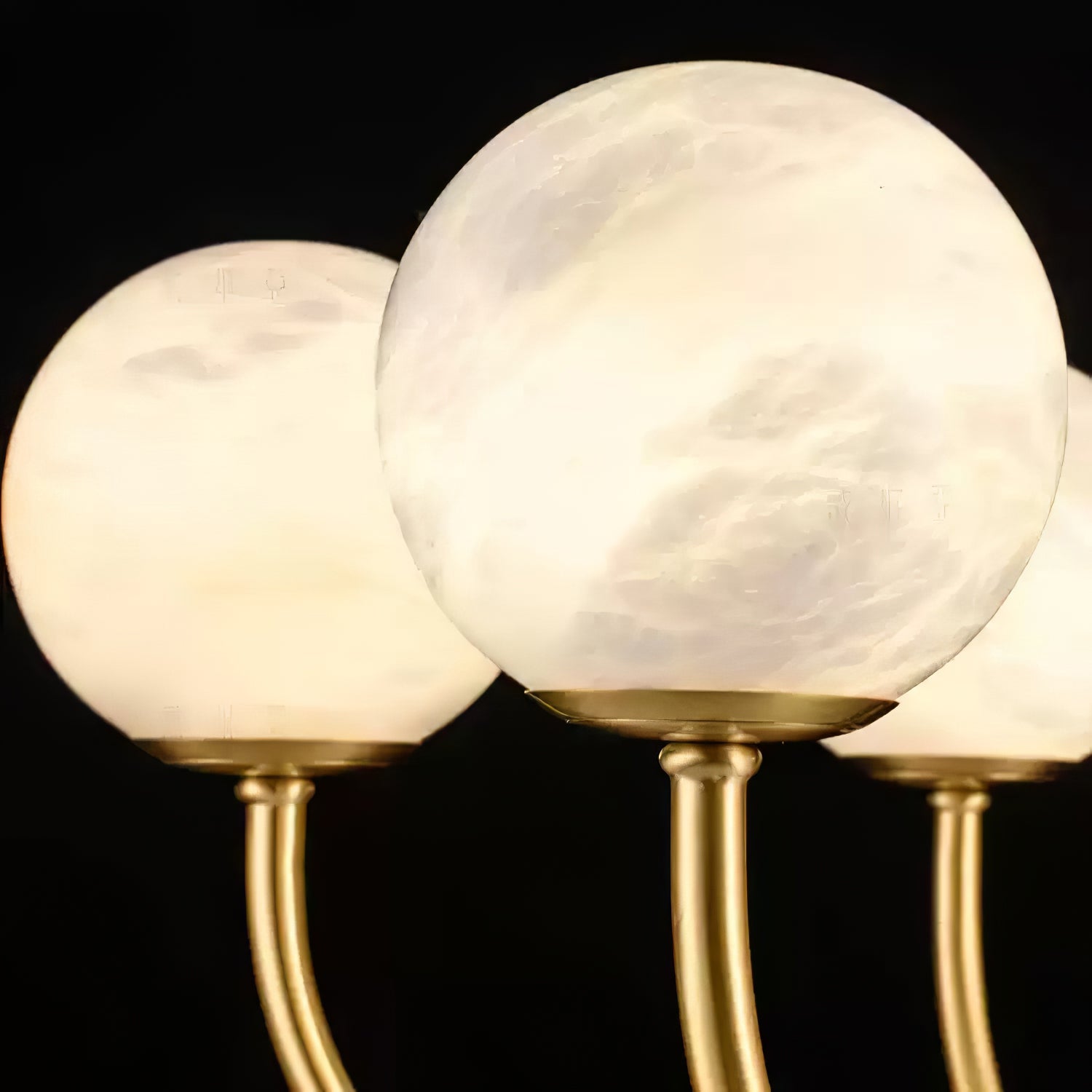 Aurelian Alabaster Globe Chandelier - YhLamps
