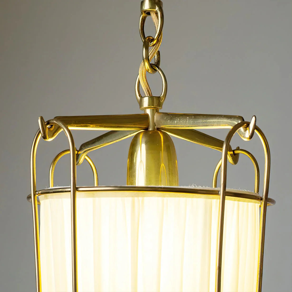 Caged Chandelier - YhLamps