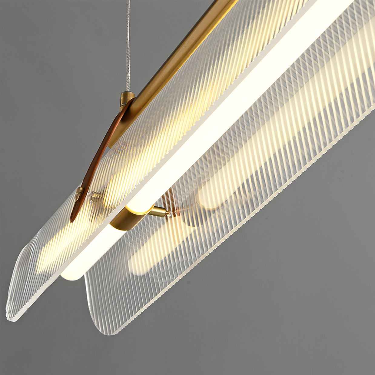 Nami Linear Chandelier - YhLamps