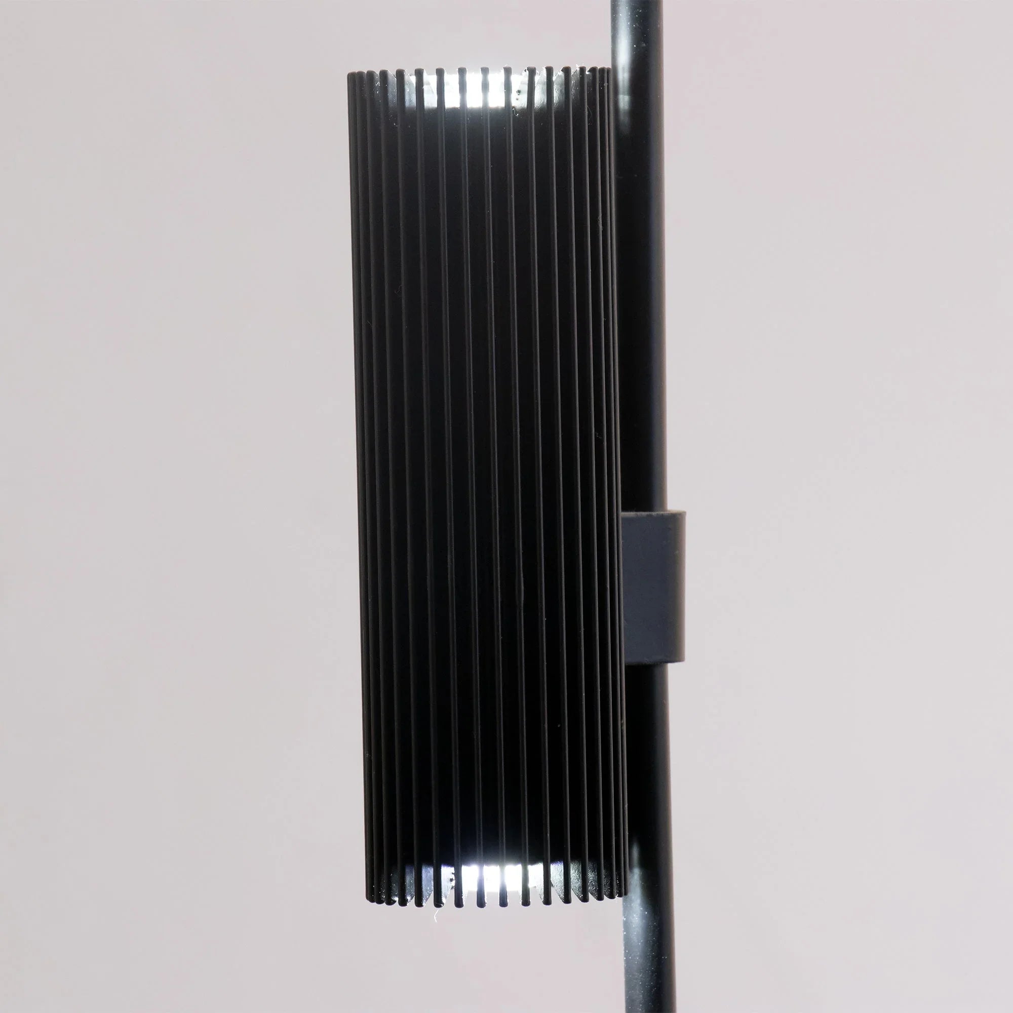 Flying Eagle Modern Living Room Chandelier - YhLamps