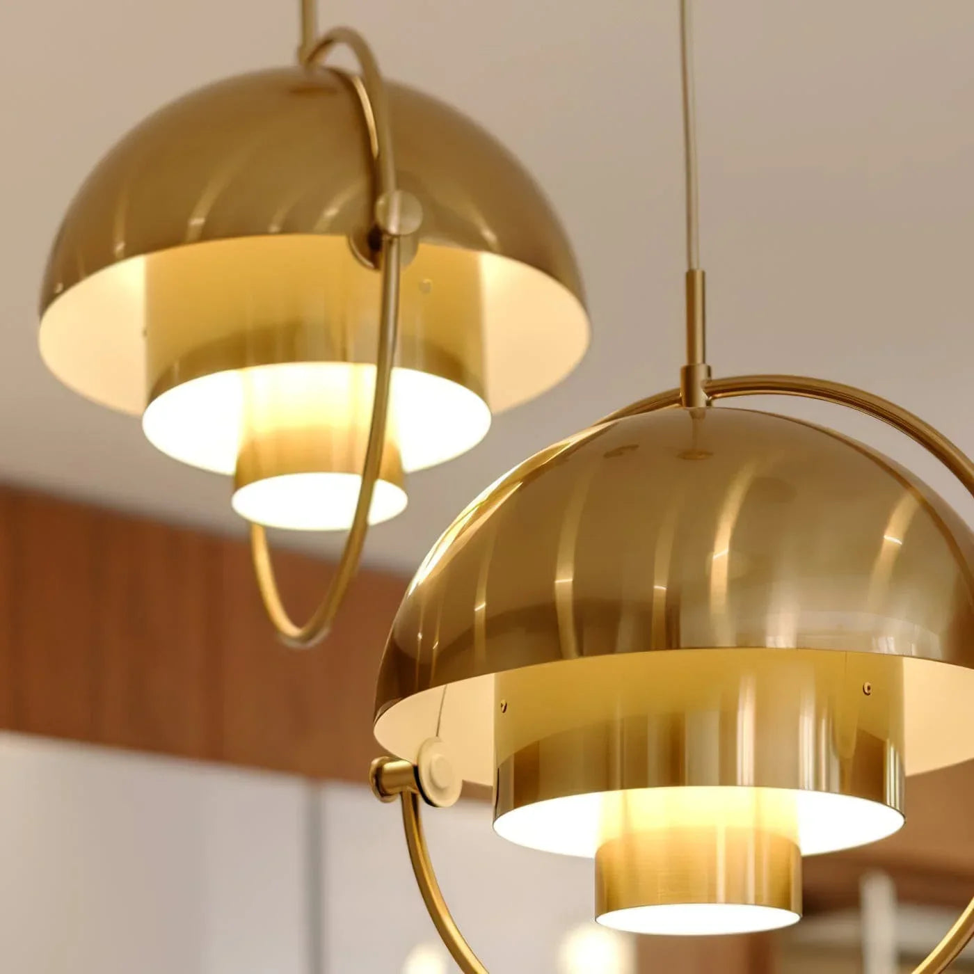 Deformed Ball Pendant Light - YhLamps