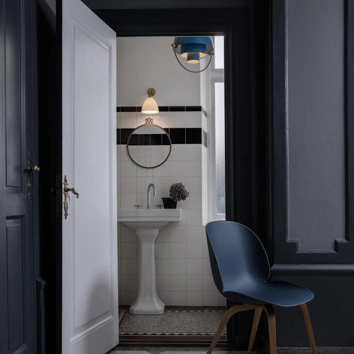 Deformed Ball Pendant Light - YhLamps