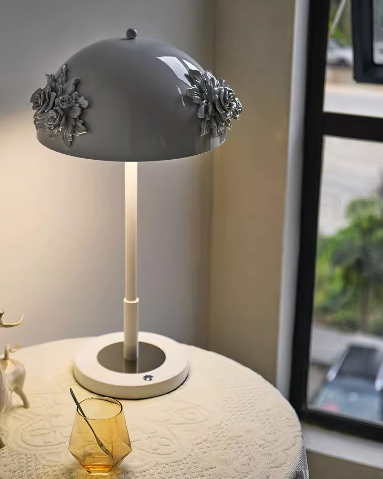 Meni Table Built-in Battery Lamp - YhLamps