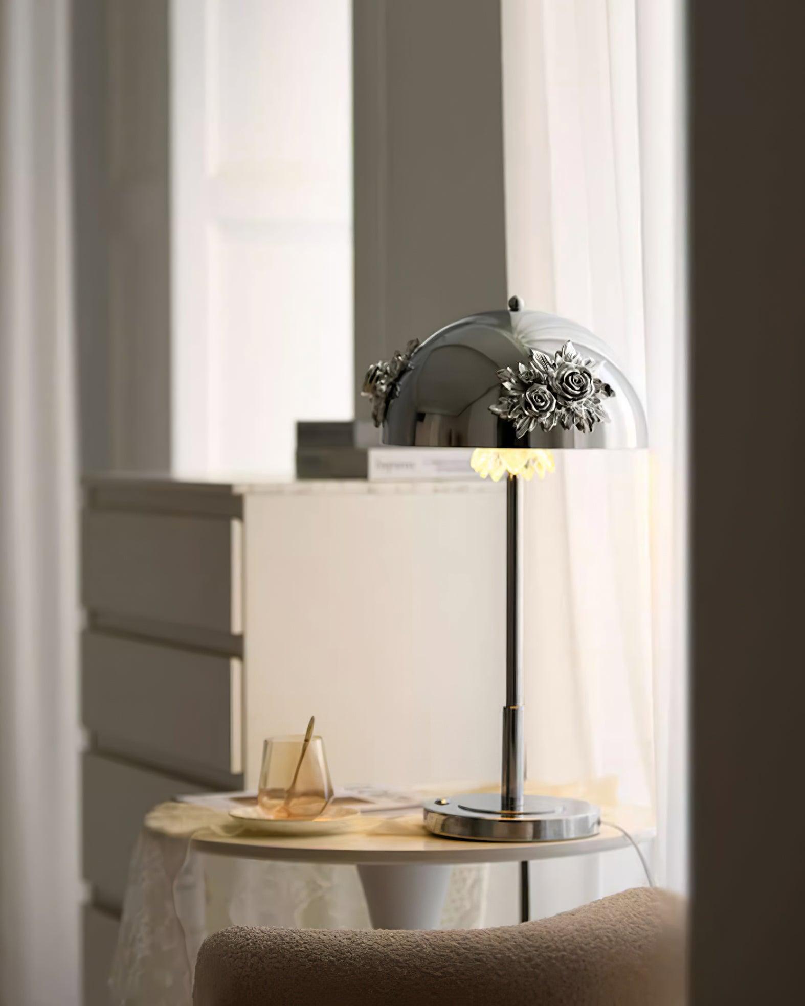 Meni Table Built-in Battery Lamp - YhLamps