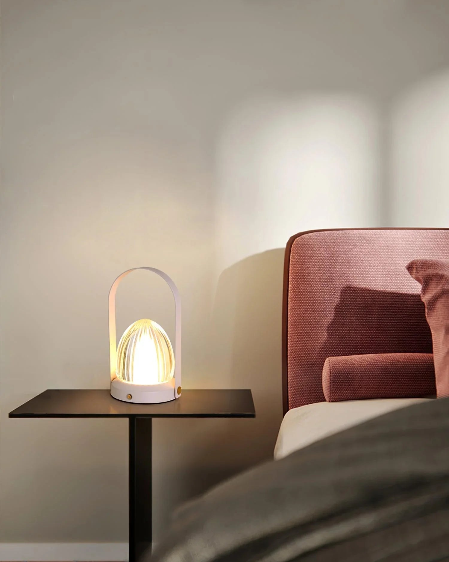 Modern black table lamp with touch switch and built-in battery on bedside table, YH Lamps