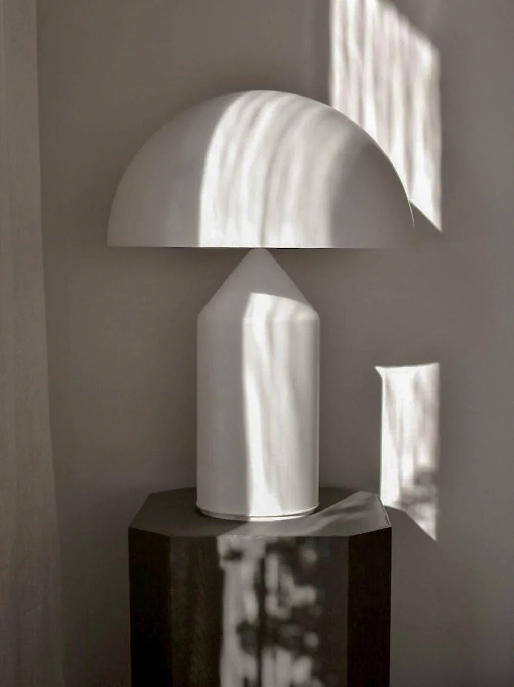 Atollo Metal Table Lamp - YhLamps