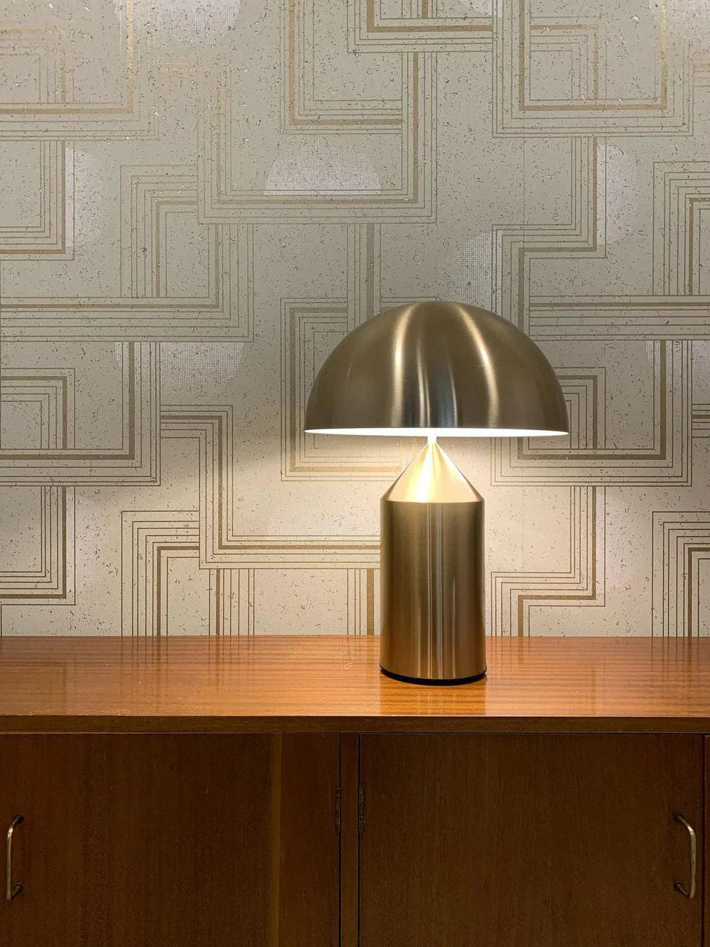 Atollo Metal Table Lamp - YhLamps