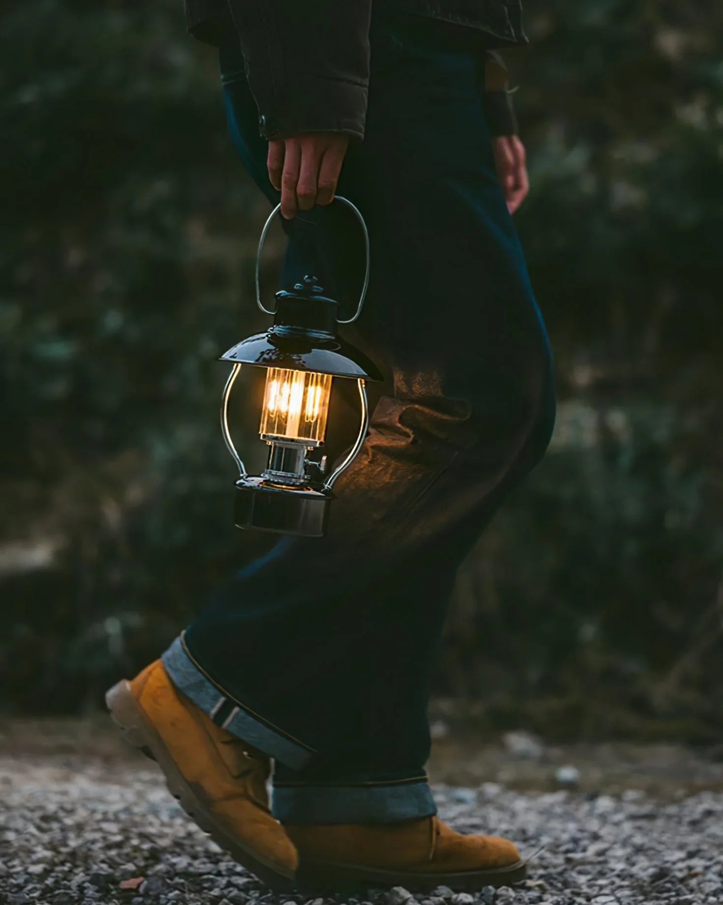 N80 Lantern Outdoor Table Lamp - YhLamps