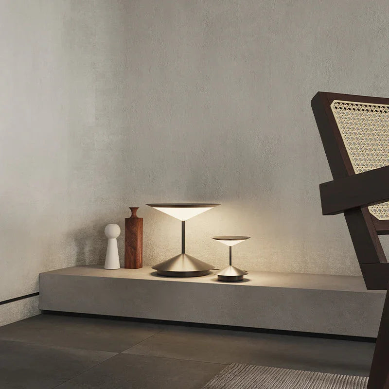 Narciso Table Lamp - YhLamps