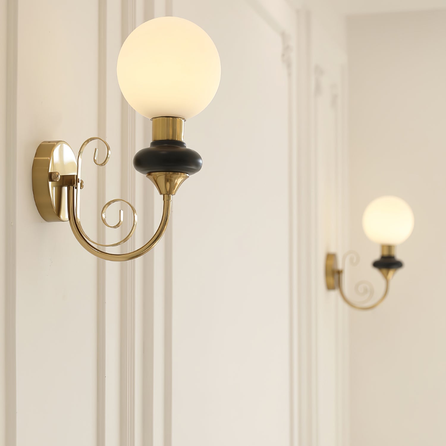 Onyx Wall Lamp - YhLamps