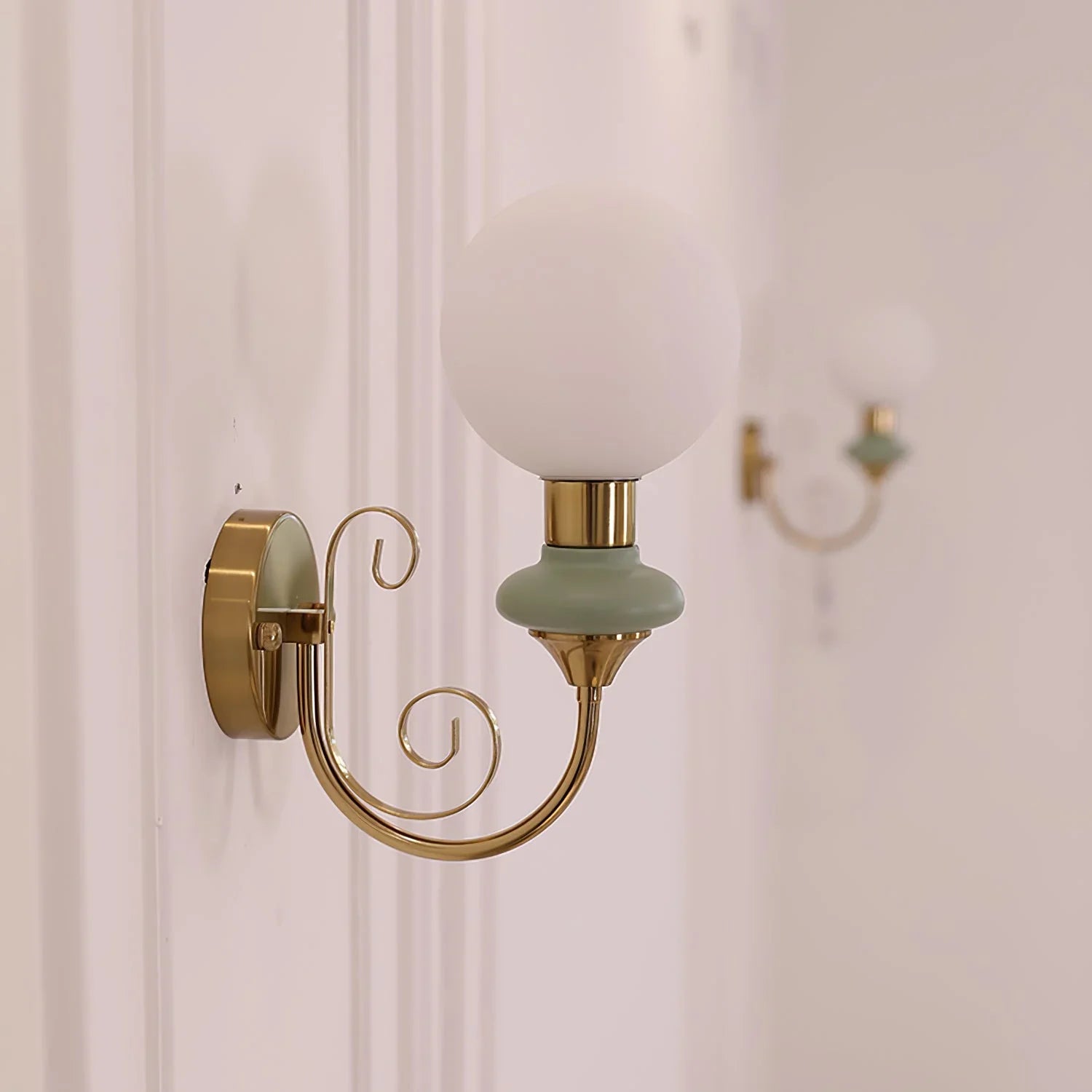 Onyx Wall Lamp - YhLamps