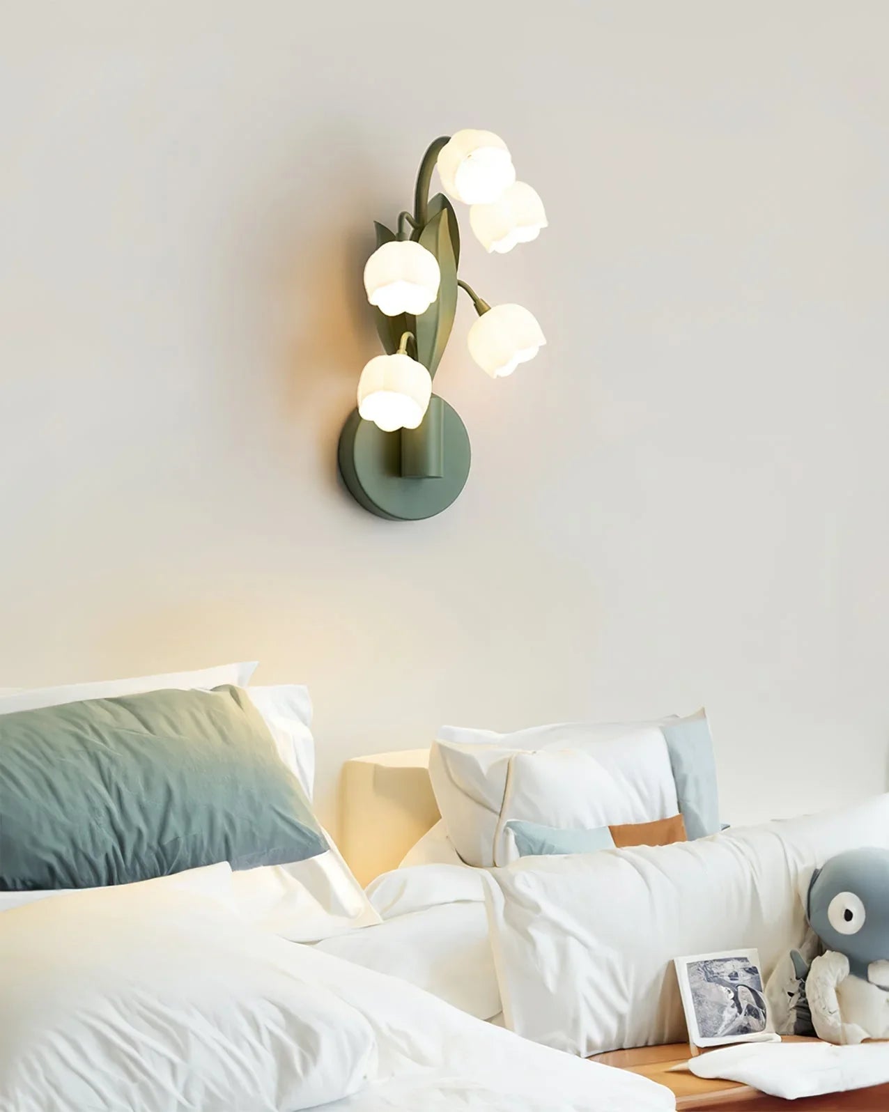 Bell Orchid Wall Lamp - YhLamps
