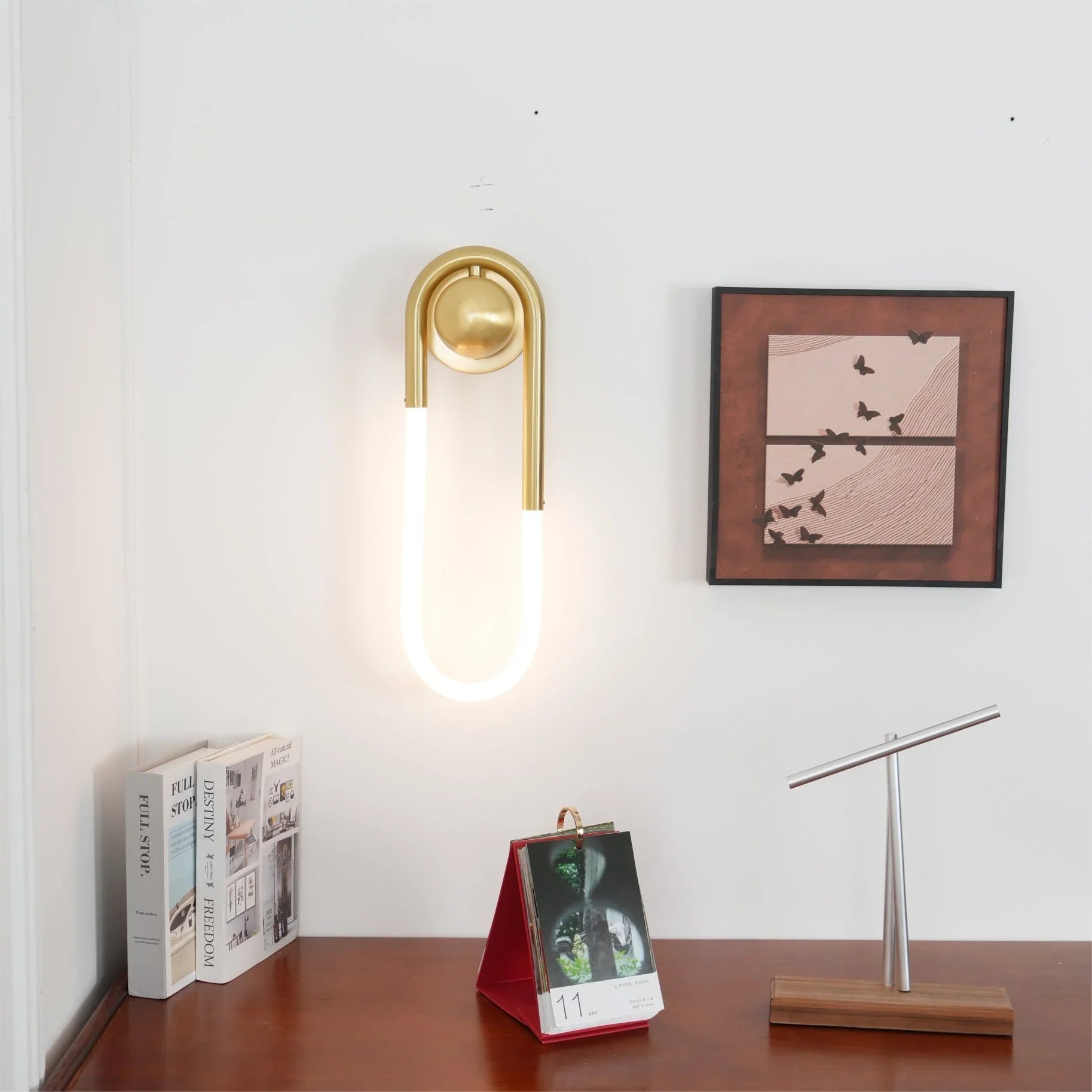 Rudi Loop Wall Lamp - YhLamps