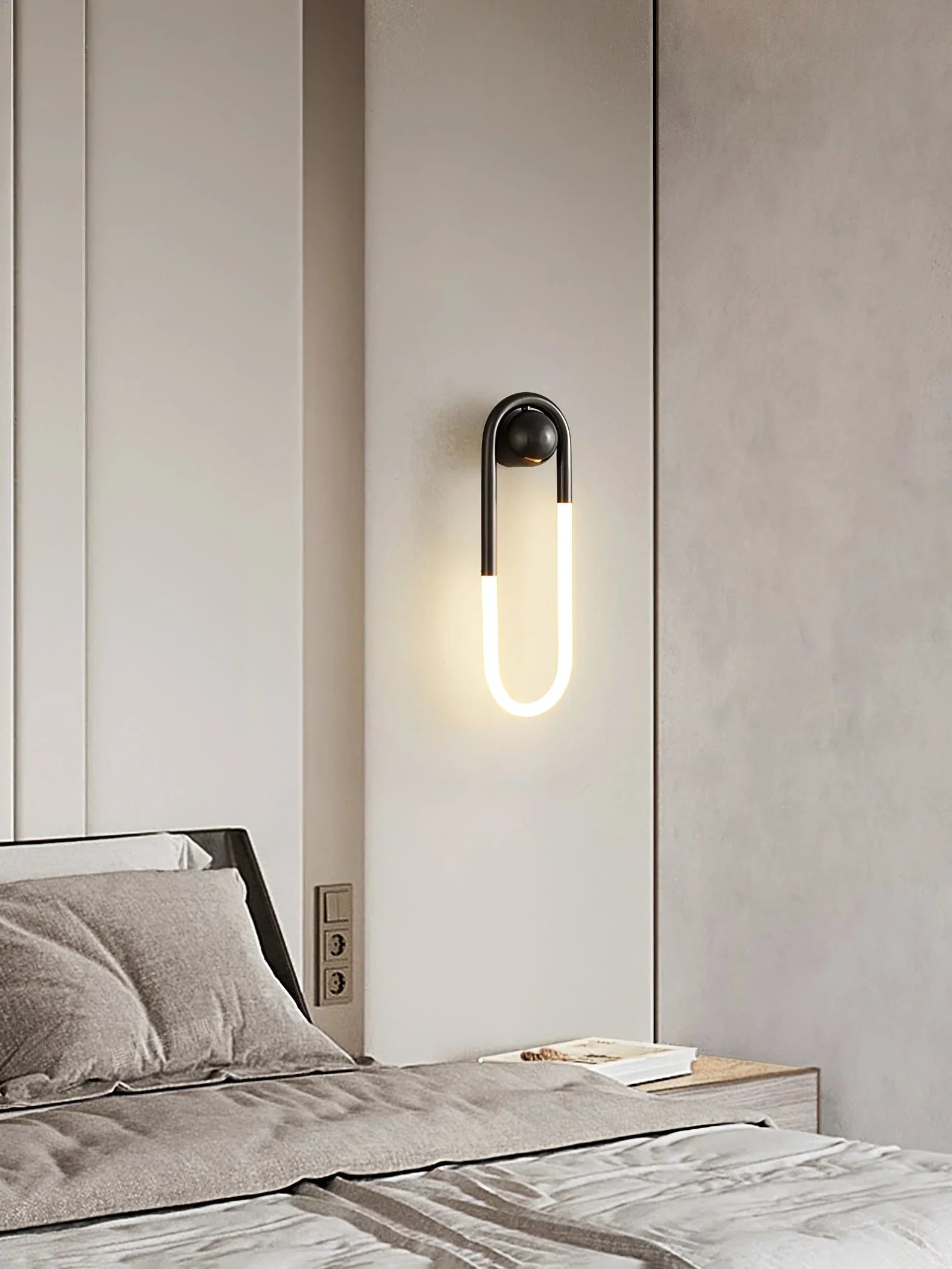 Rudi Loop Wall Lamp - YhLamps