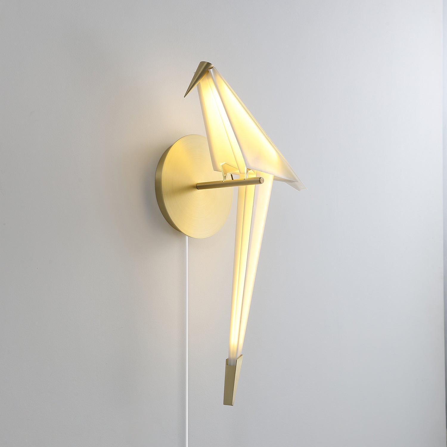 Perching Bird Plug In Wall Lamp - YhLamps