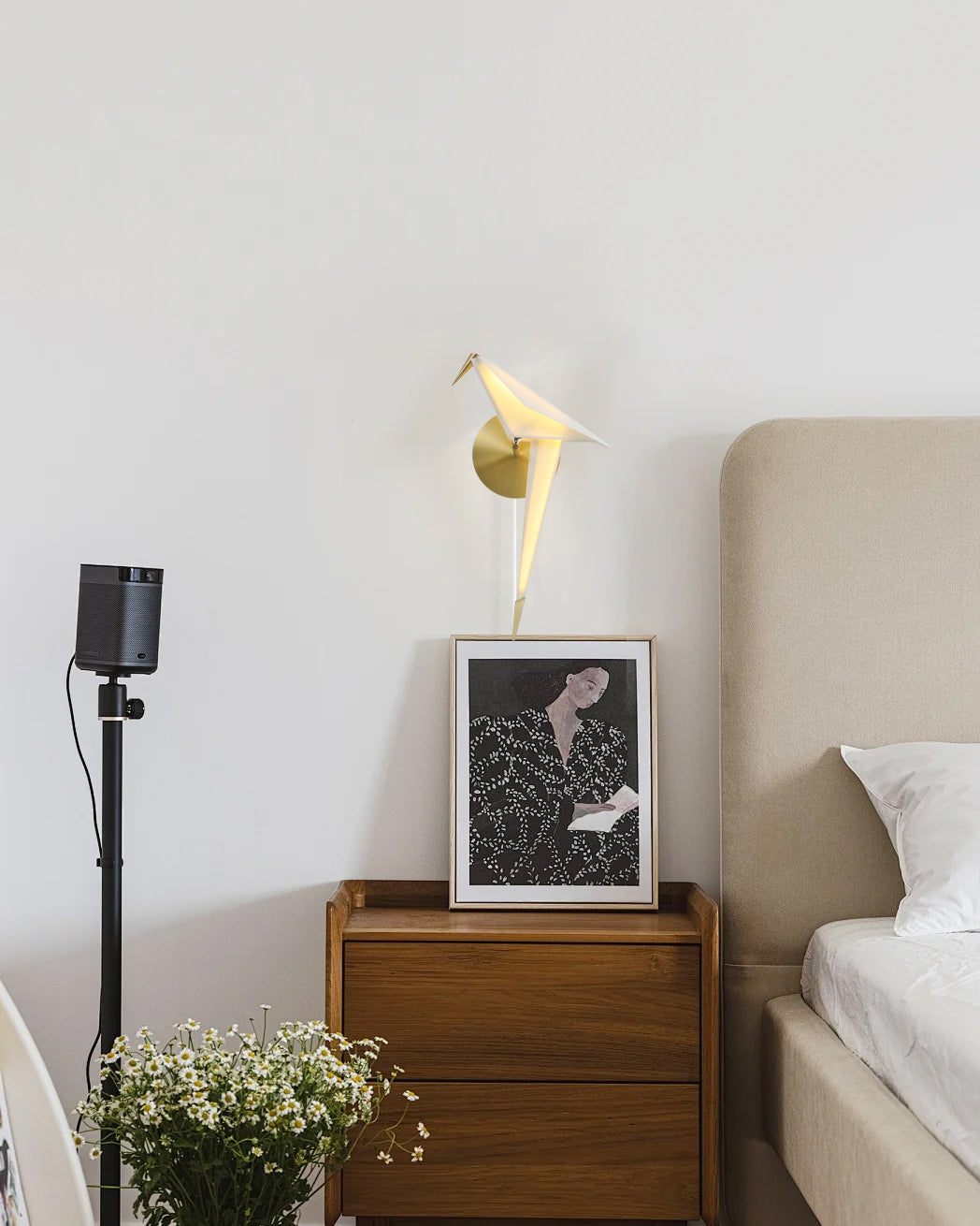 Perching Bird Plug In Wall Lamp - YhLamps