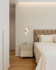 Perching Bird Plug In Wall Lamp - YhLamps