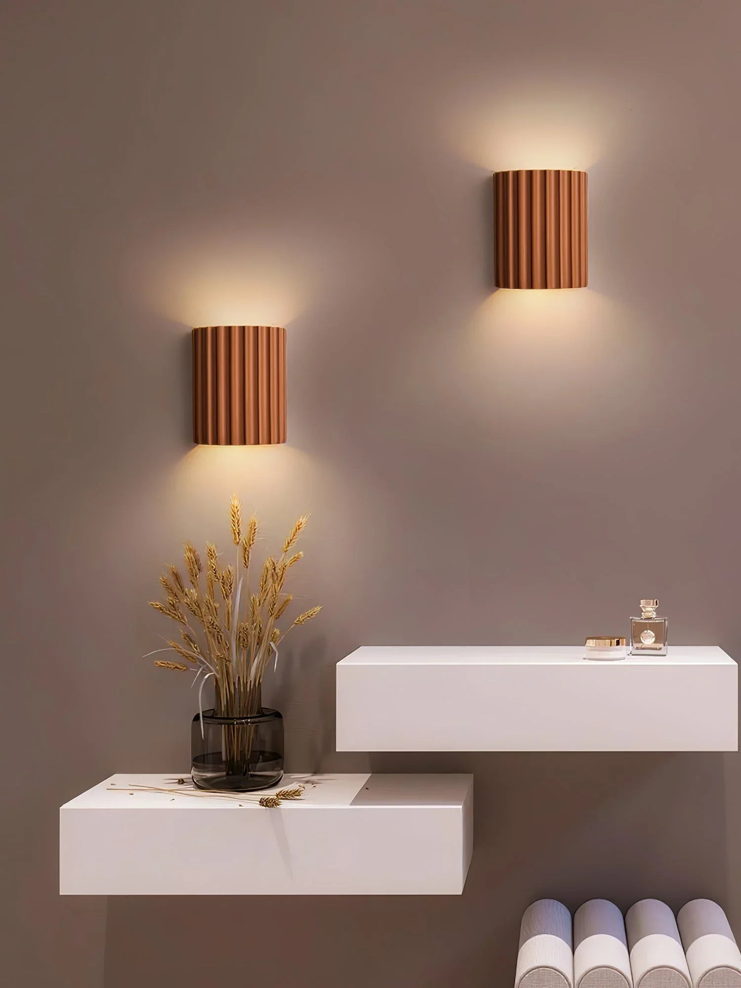 Fluted Resin Wall Lamp - YhLamps