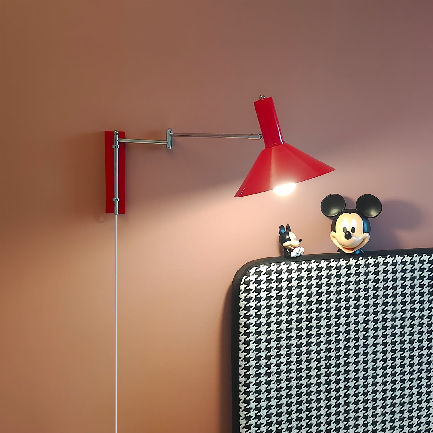 Anvia Plug In Wall Lamp - YhLamps
